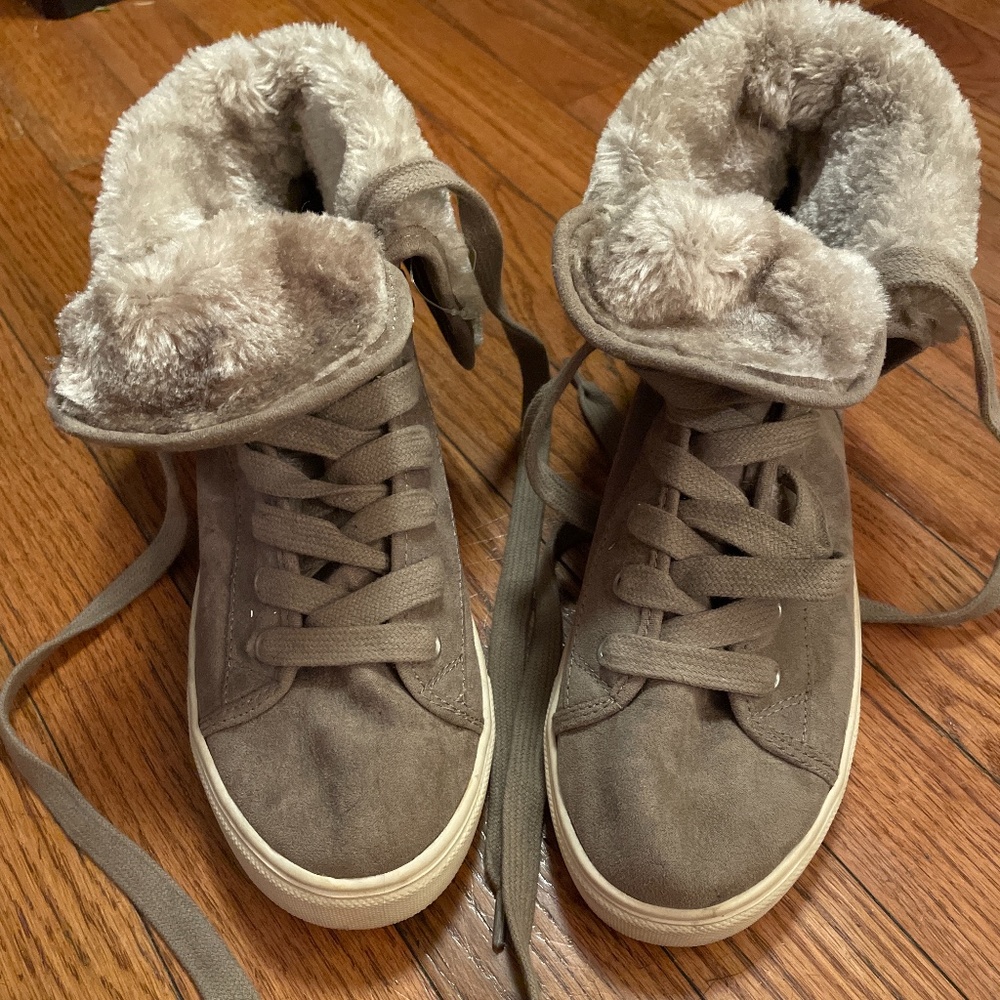 sneakers